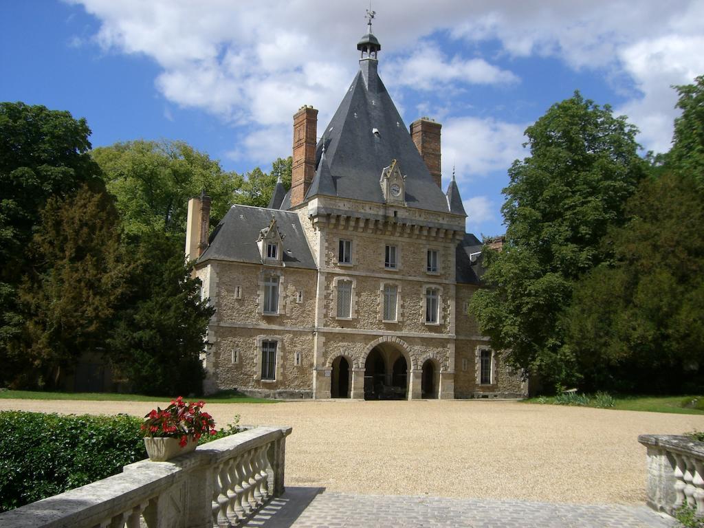Chateau D'Esclimont Auneau-Bleury-Saint-Symphorien Exteriör bild