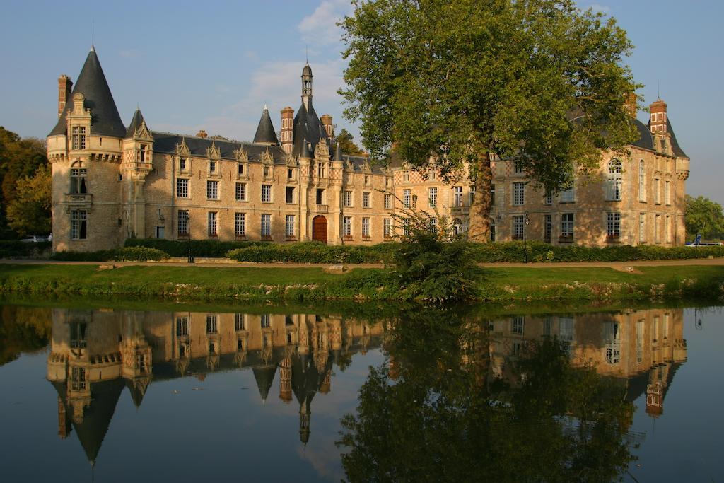 Chateau D'Esclimont Auneau-Bleury-Saint-Symphorien Exteriör bild