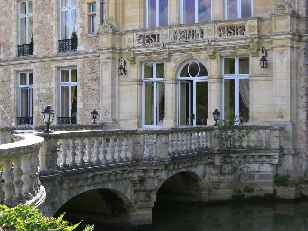 Chateau D'Esclimont Auneau-Bleury-Saint-Symphorien Exteriör bild