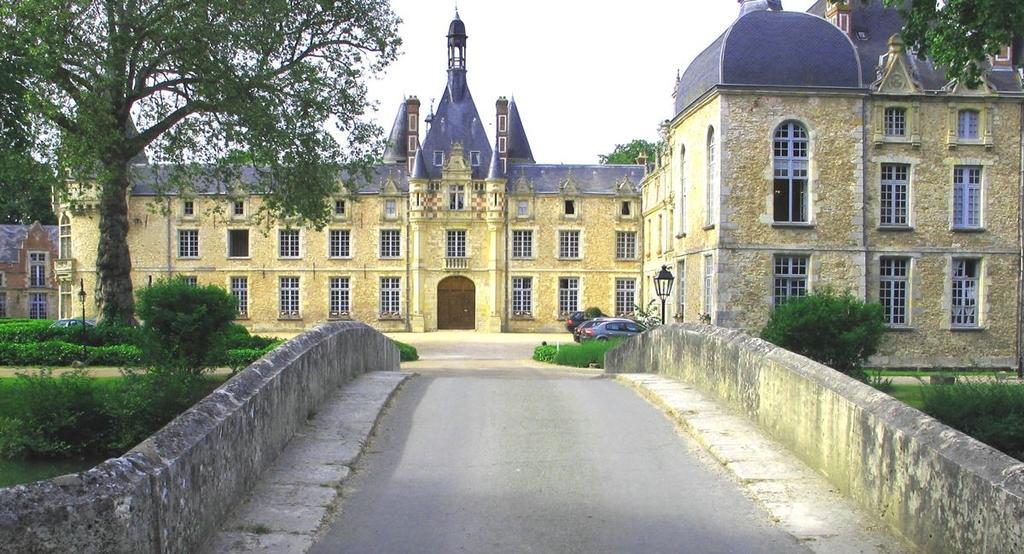 Chateau D'Esclimont Auneau-Bleury-Saint-Symphorien Exteriör bild