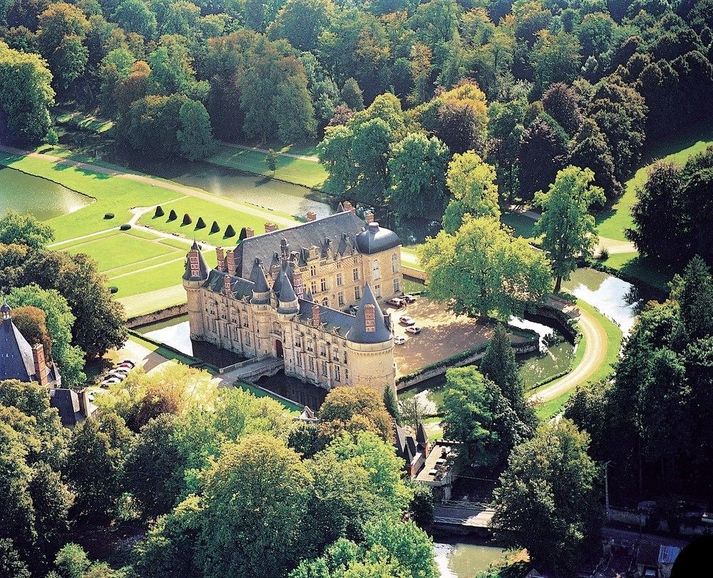 Chateau D'Esclimont Auneau-Bleury-Saint-Symphorien Exteriör bild